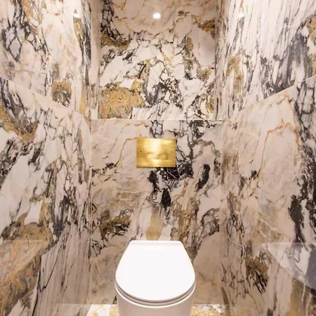 Daire Newly Rebuilt By Architect - Center Of Paris