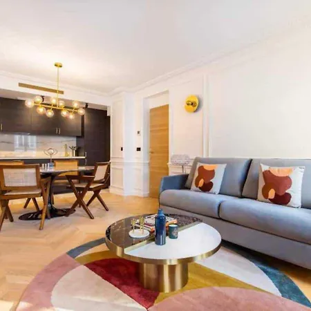 Newly Rebuilt By Architect - Center Of شقة