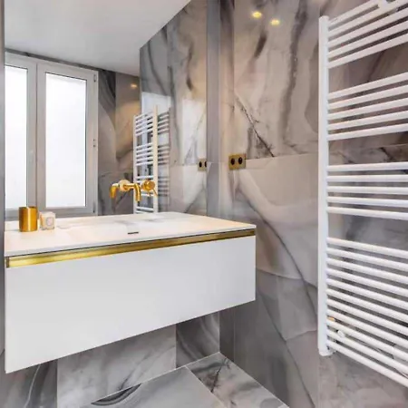 Apartamento Newly Rebuilt By Architect - Center Of *