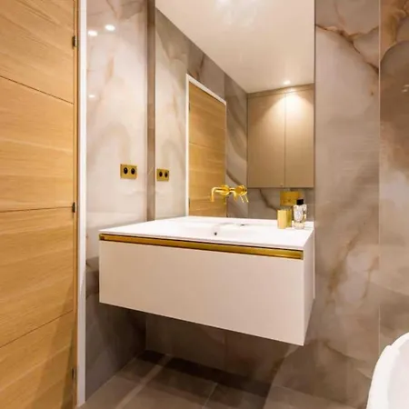 Apartamento Newly Rebuilt By Architect - Center Of